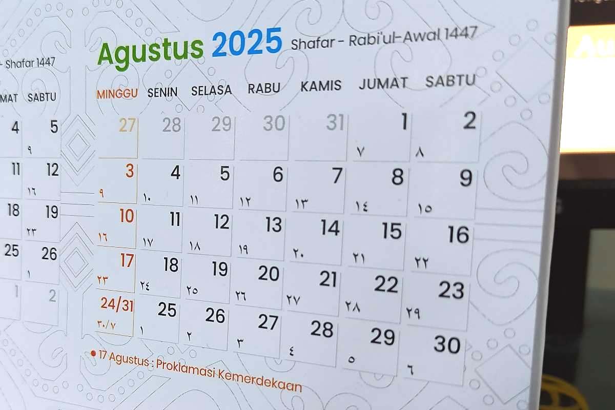 Ilustrasi kalender Agutsus 2025.