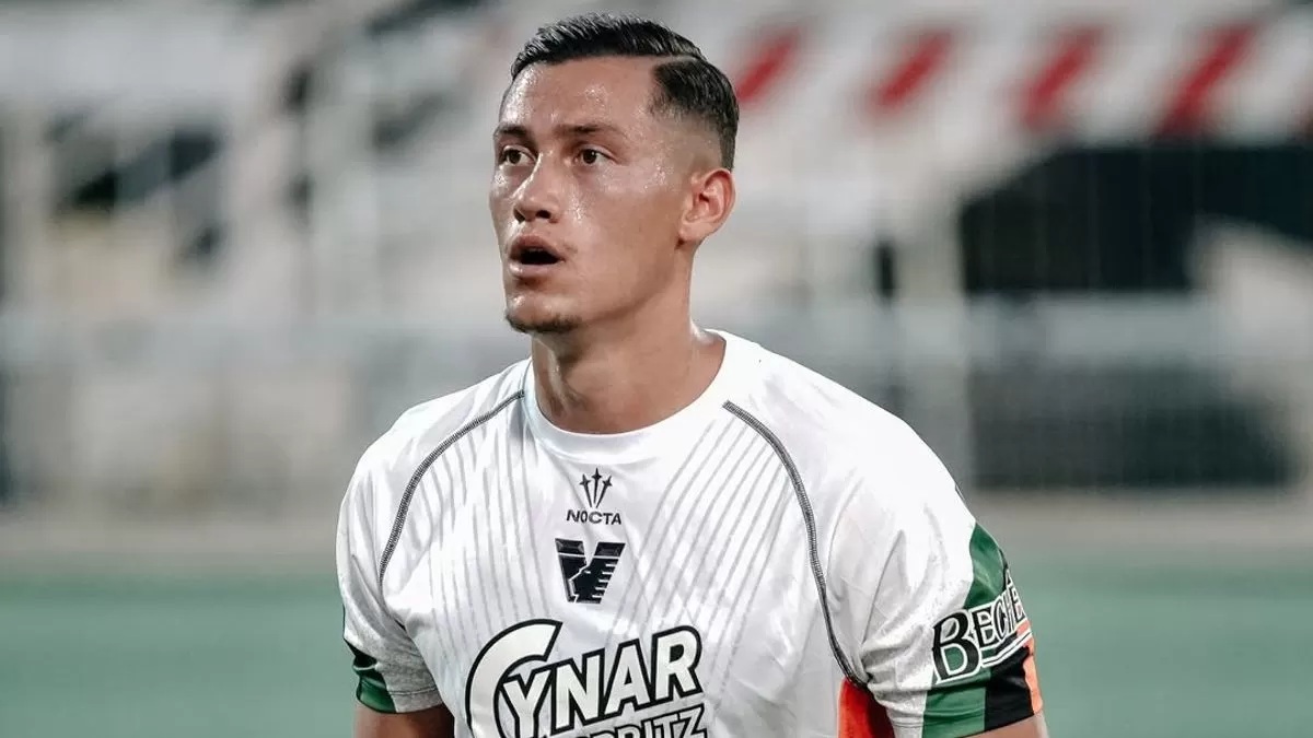 Jay Idzes, Pemain Indonesia yang bermain di Klub Italia Venezia menjadi incaran panas pada musim transfer kali ini.