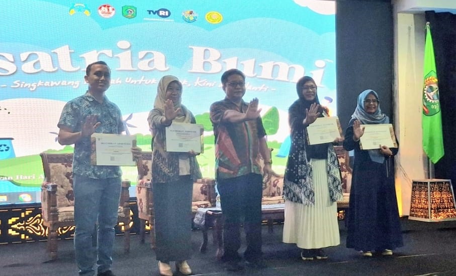 Kantor Kementerian Agama Kota Singkawang turut berpartisipasi dalamPuncak Peringatan Hari Anak Nasional (HAN) ke-41.