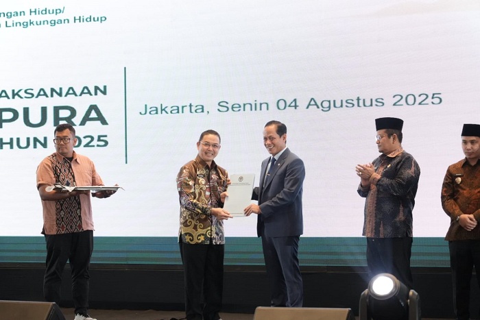 ADIPURA: Gubernur Kalbar Ria Norsan hadir dalam acara Kebijakan dan Pelaksanaan Adipura Baru, di Jakarta (4/8).