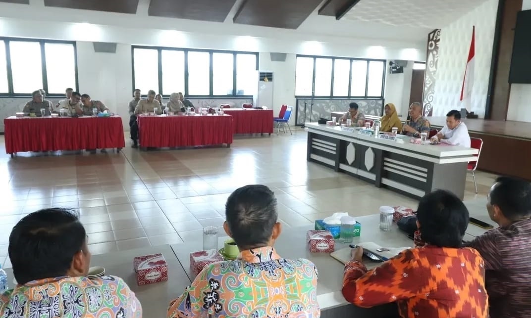 LINGKUNGAN: DPRD Kabupaten Sambas turut hadir dalam rakor di Bengkayang dalam membahas isu lingkungan.