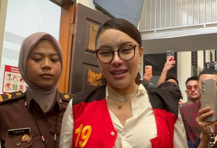 SIDANG: Nikita Mirzani menjalani sidang kasus dugaan pemerasan dan tindak pidana pencucian uang (TPPU).