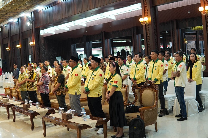PELANTIKAN: Pengurus Pemuda Katolik Komda Kalbar yang dilantik Sabtu lalu.