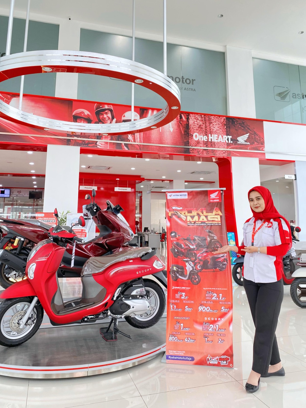 Promo PROKLAMASI Astra Motor Kalbar: potongan angsuran dan diskon tenor untuk berbagai model motor Honda selama Agustus 2025.
