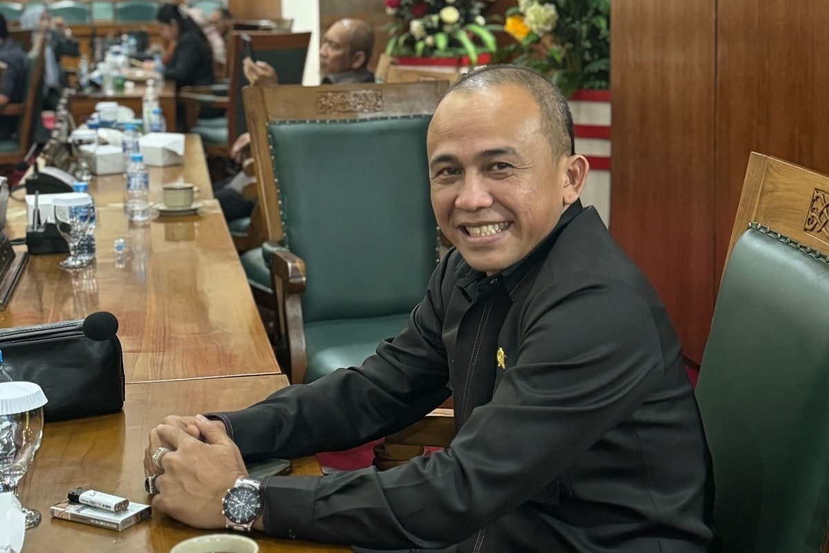 Dian Eka Muchairi, Sekretaris Komisi II DPRD Provinsi Kalimantan Barat.