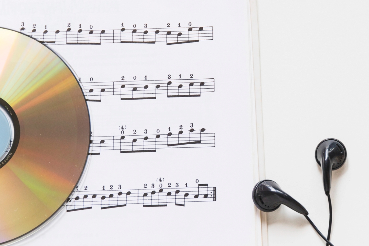 Ilustrasi royalti musik.