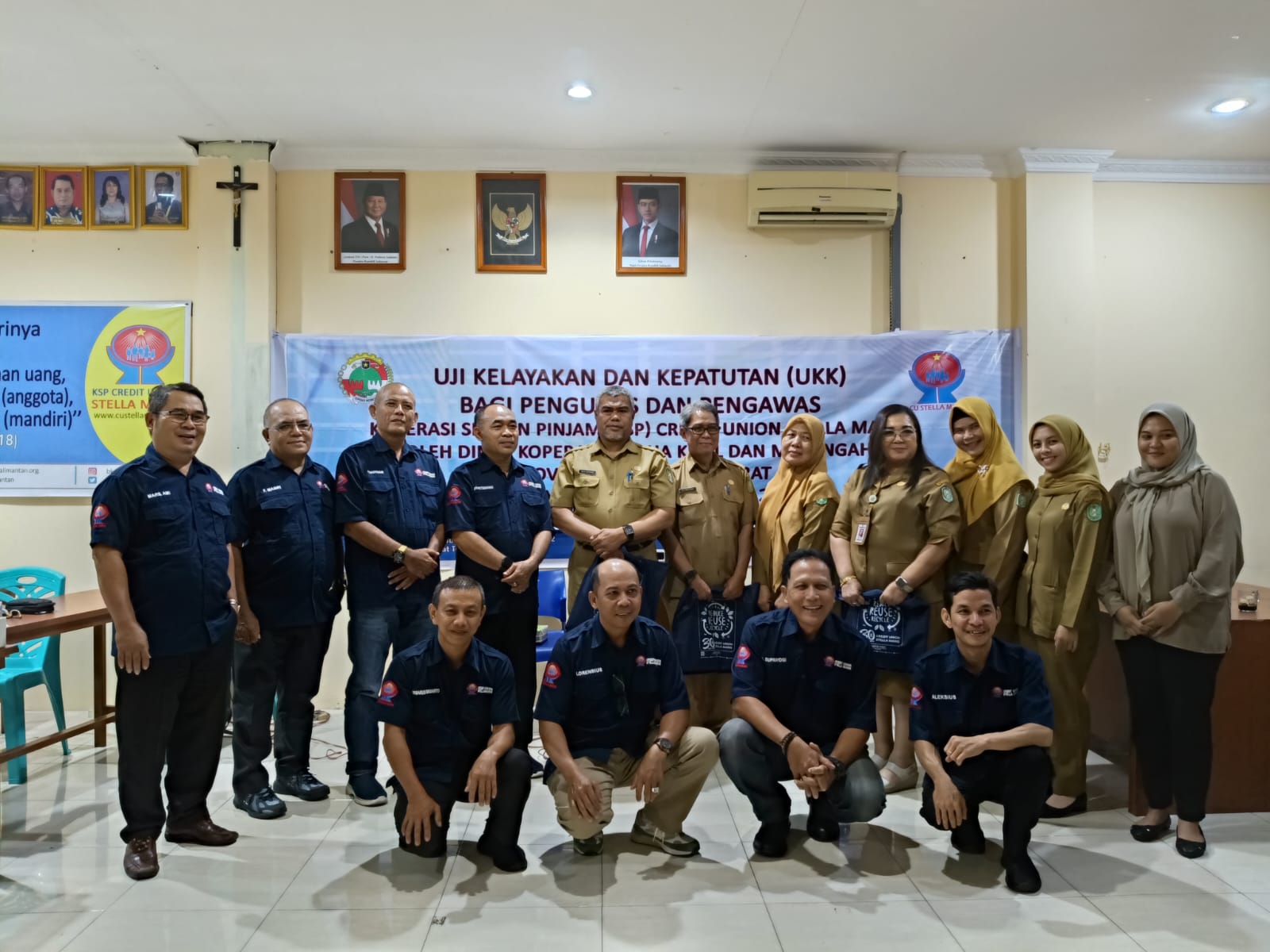 Seluruh pengurus dan pengawas CU Stella Maris dinyatakan layak dan patut usai menjalani Uji Kelayakan dan Kepatutan (UKK) oleh Dinas Koperasi dan UMKM Kalbar.