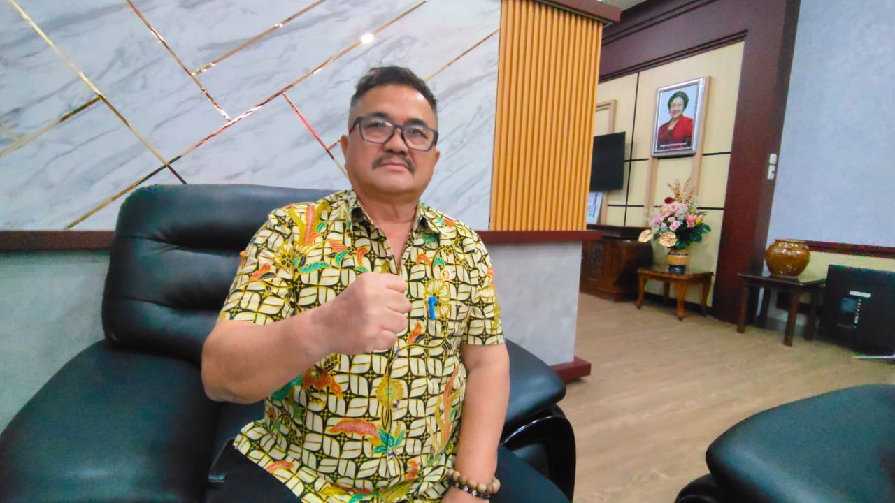 Ketua DPRD Provinsi Kalimantan Barat, Aloysius.