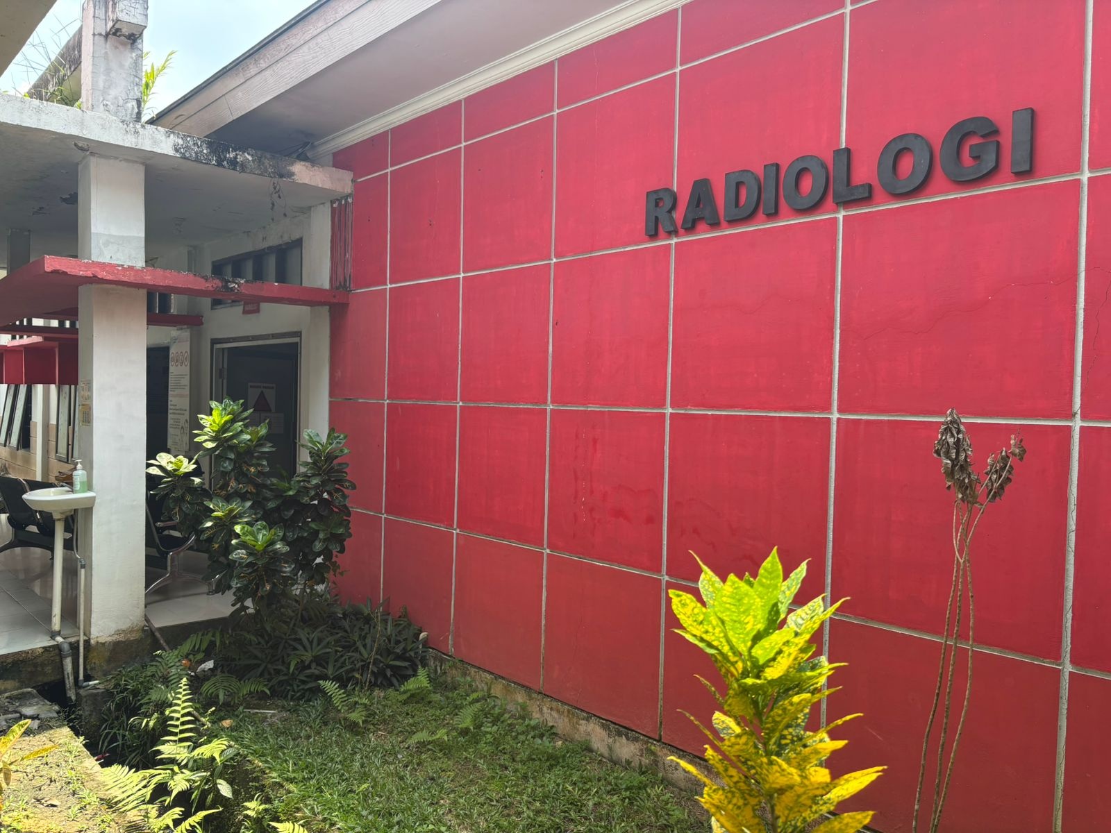 RSUD : Ruang Radiologi Rumah Sakit Umum Daerah (RSUD) Landak