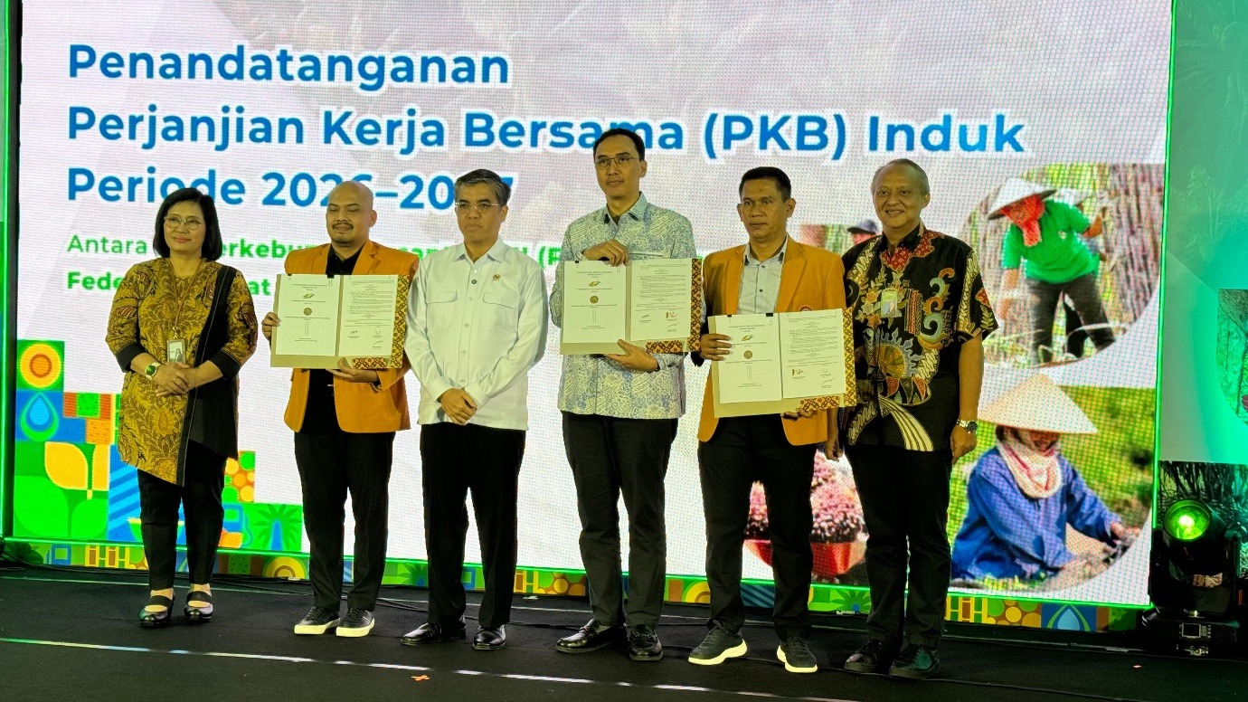 KERJA SAMA : Kegiatan penandatanganan PKB antara Federasi Serikat Pekerja Perkebunan Nusantara (FSPBUN) bersama PT Perkebunan Nusantara III (Persero), Kamis, 28 Agustus 2025.
