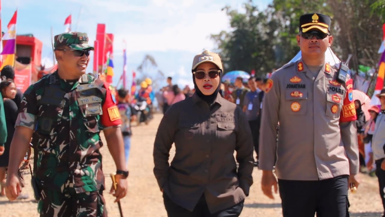 KOMPAK: Bupati Mempawah tampak kompak bersama Kapolres dan Dandim Mempawah.