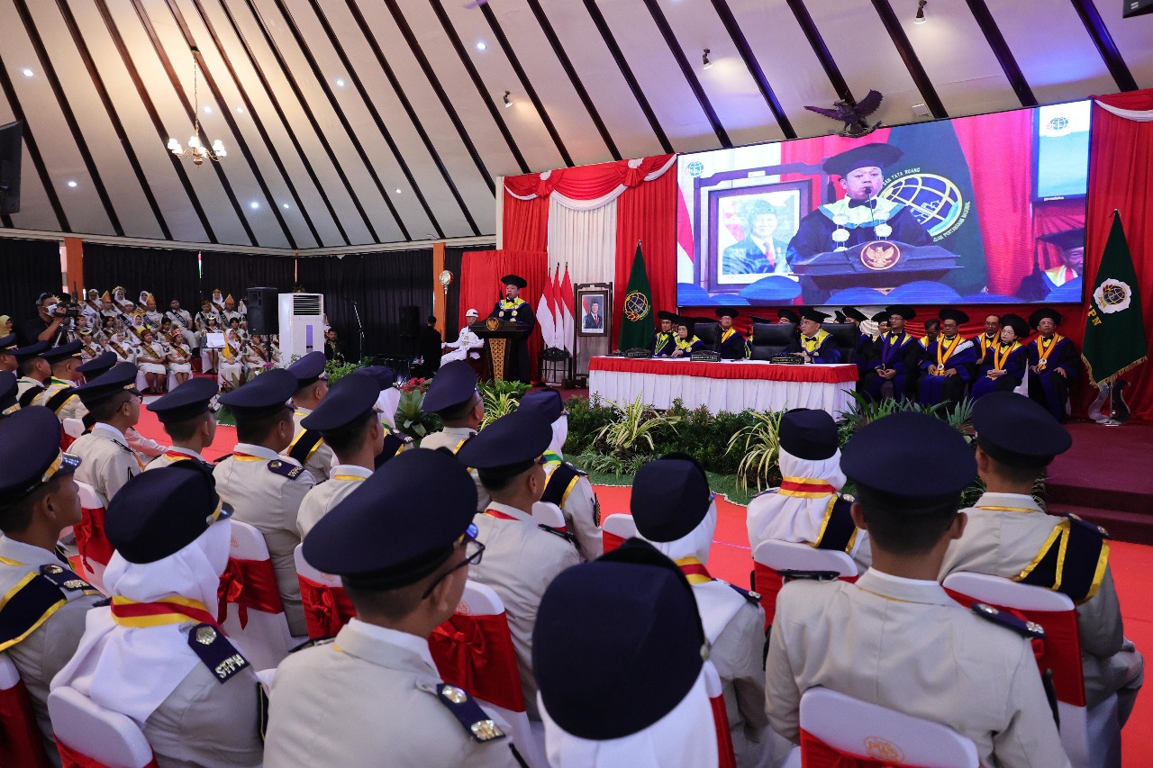 Nusron Wahid, secara langsung mewisuda 624 Taruna/i Sekolah Tinggi Pertanahan Nasional (STPN).