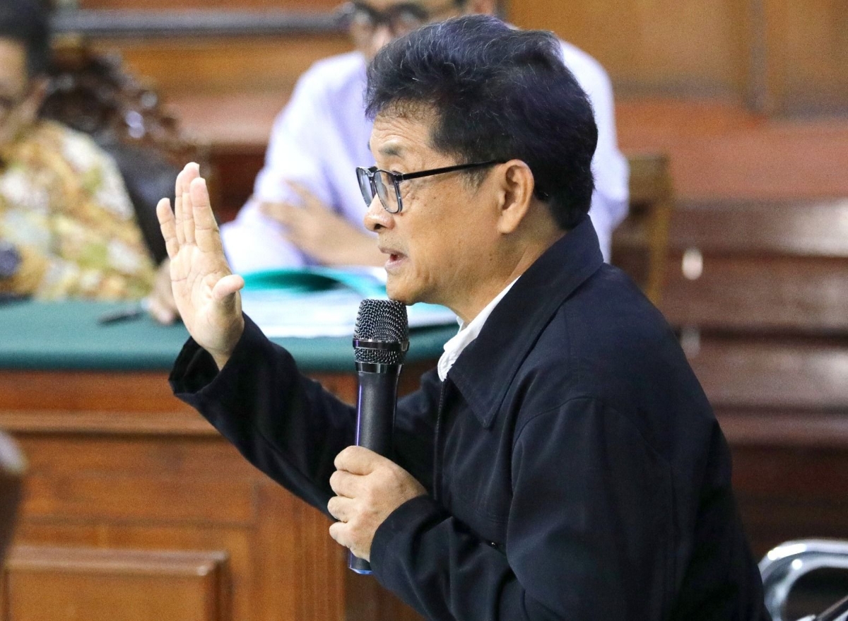 SAKSI FAKTA: Suhardo Basuki, mantan wakil direktur keuangan PT Jawa Pos Holding.