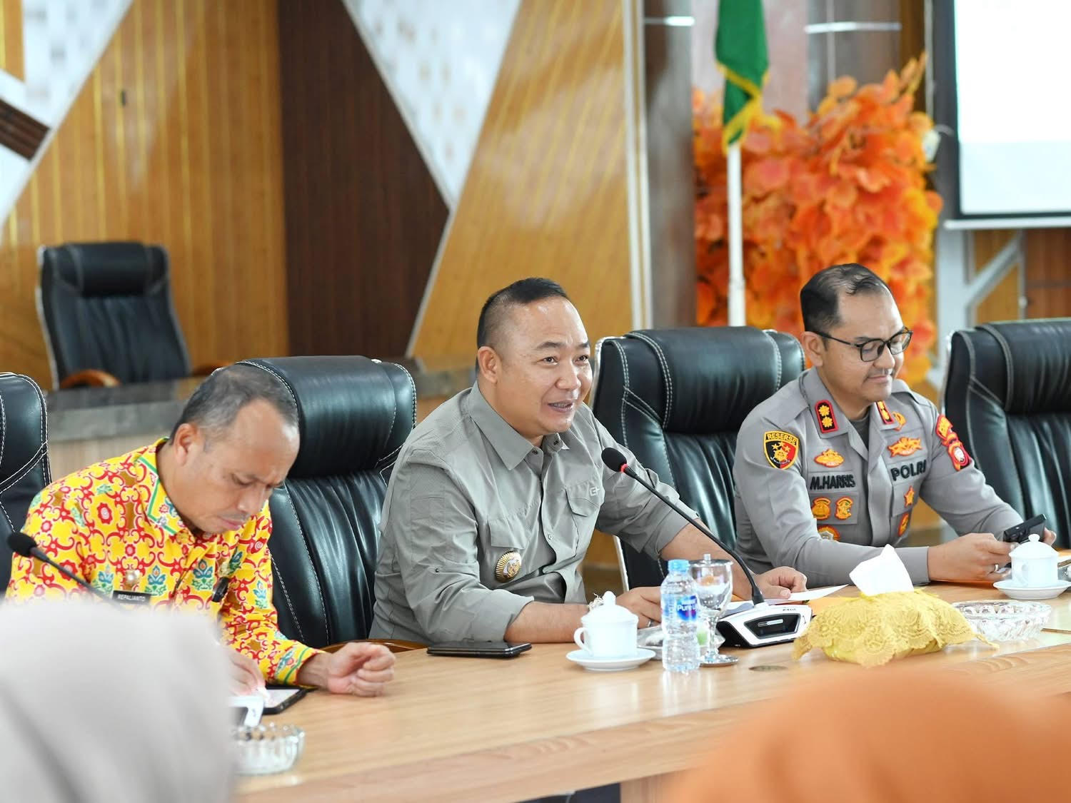 RAKOR : Bupati Ketapang, Alexander Wilyo, memimpin rapat koordiansi penguatan program swasembada pangan, Kamis (11/9).