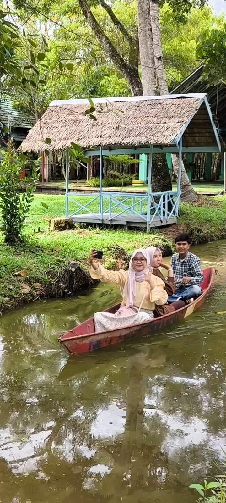 Salah satu wahana permainan yang terdapat di New Agrowisata Rekadena.