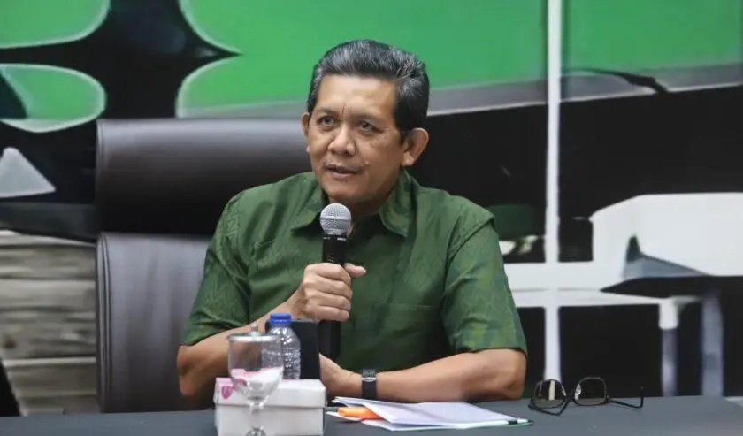 ADE MAEFUDIN, Pengamat Haji