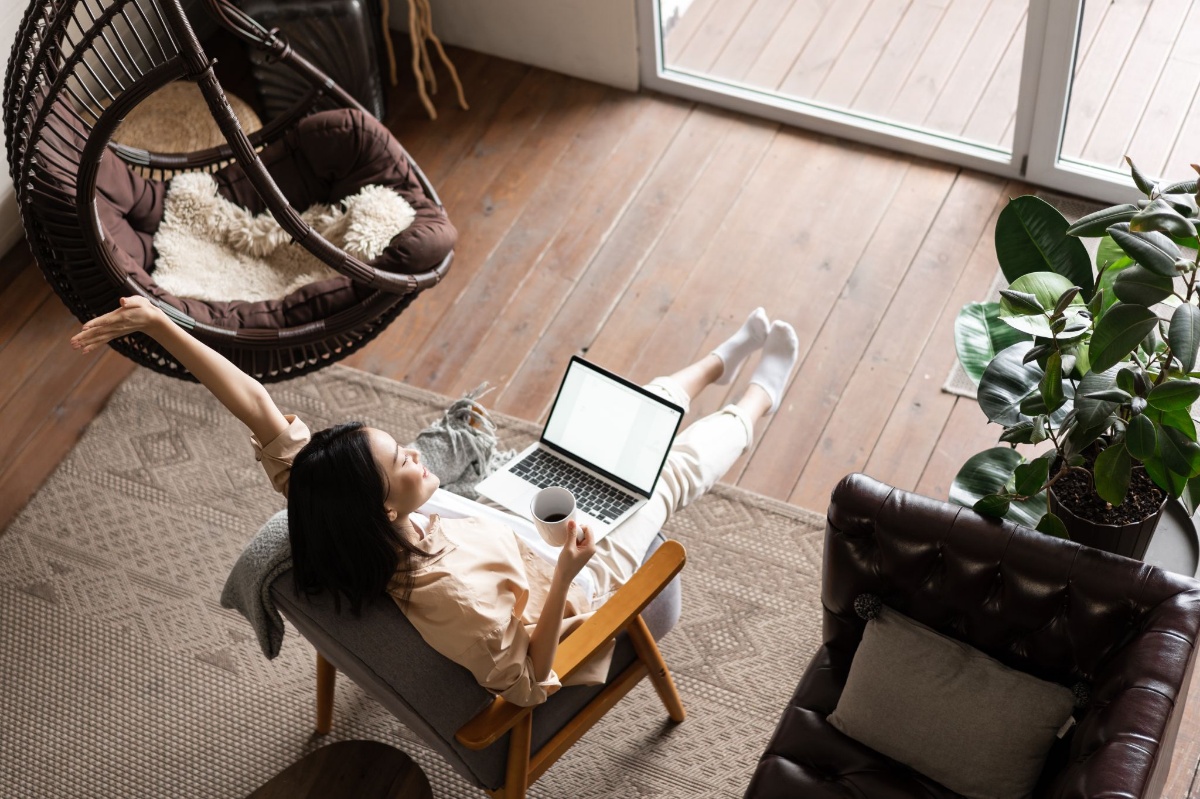 Cara menerapkan slow living untuk mendapatkan kebahagiaan dalam hidup.
