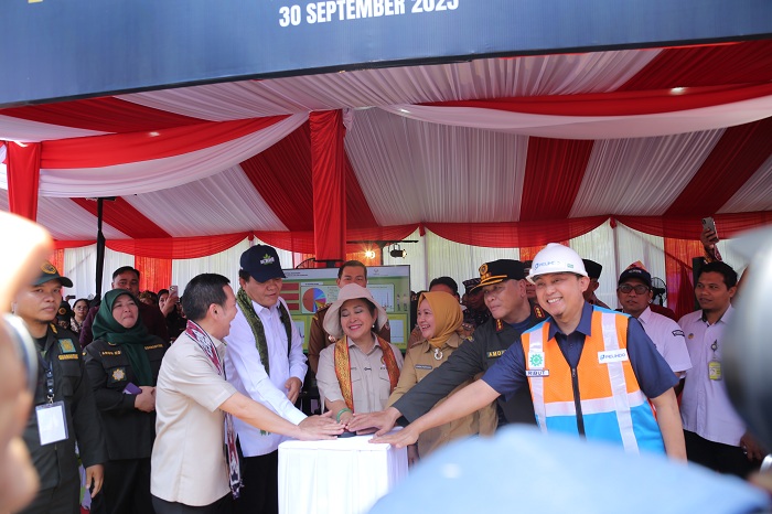 EKSPOR: Pelepasan ekspor kratom dan ikan Arwana menjadi simbolis dimulainya Giat Akselerasi Ekspor 2025.