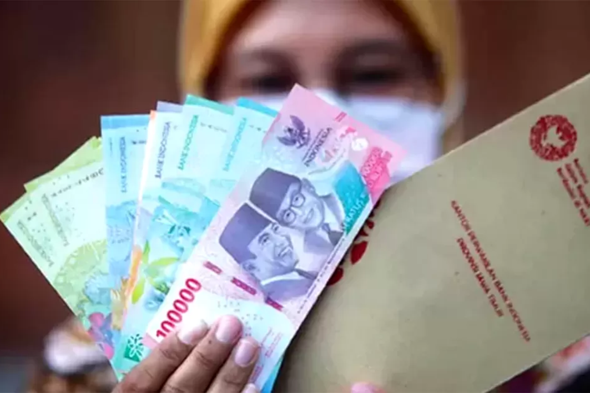 Ilustrasi pencairan rapel gaji pensiunan ASN.
