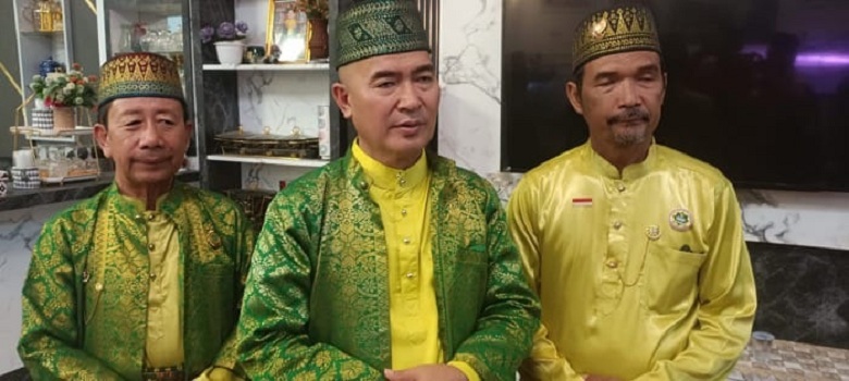 SIAP TAMPIL: Perwakilan Dewan Pengurus Daerah Majelis Adat Budaya Melayu (DPD MABM) Kota Singkawang.