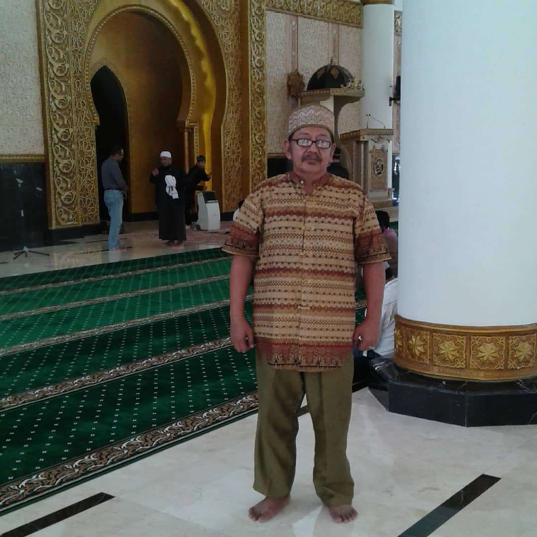 BERPULANG: Pencetus kesenian Tundang Melayu, Edi Ibrahim bin H. Ahmad, atau yang dikenal luas dengan nama Edi Tundang dan Usu Yem, wafat pada Sabtu (25/10).