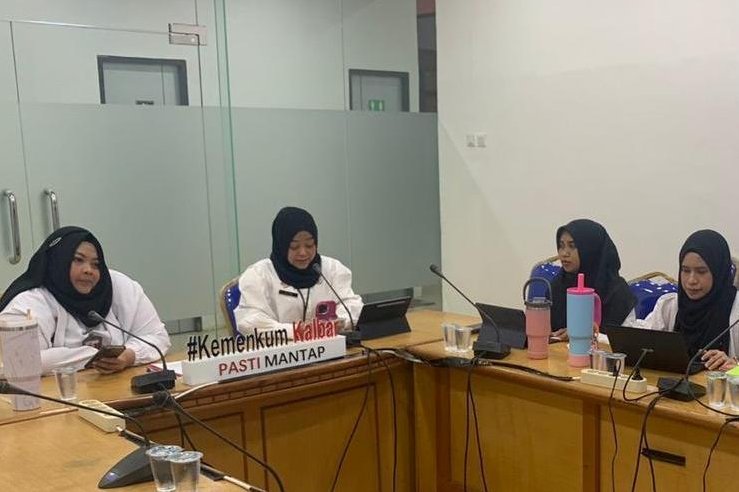 Kanwil Kemenkum Kalbar menggelar harmonisasi Raperwali Kota Singkawang pada Rabu (5/11).
