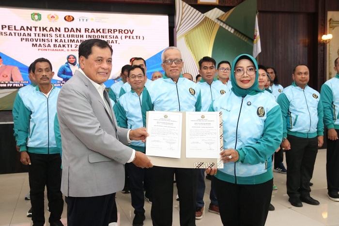 DILANTIK: Erlina resmi dilantik sebagai Ketua Pelti Kalbar masa bakti 2025-2029. Kepengurusan baru ini dilantik Ketua Umum PP Pelti, Nurdin Halid.
