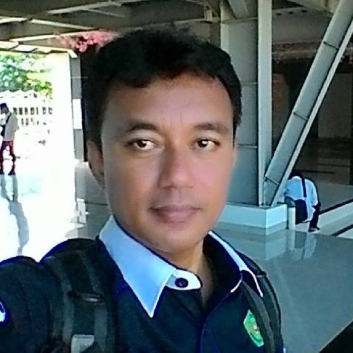 Dr. Hendrizal, SIP, MPd