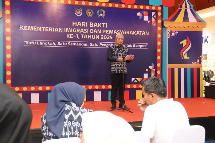 FESTIVAL IMIGRASI: Sekda Kalbar, Harisson, secara resmi membuka Festival Imigrasi Tahun 2025 yang digelar dalam rangka memperingati HUT-1 Kementerian Imigrasi dan Pemasyarakatan RI. Kegiatan berlangsu