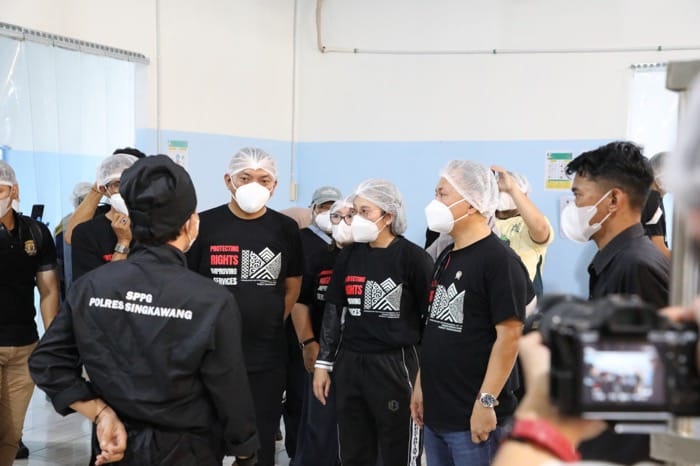 Wakil Menteri Hak Asasi Manusia RI, Mugiyanto, Wali Kota Singkawang, Kapolres Singkawang melakukan monitoring ke Dapur MBG Polres Singkawang