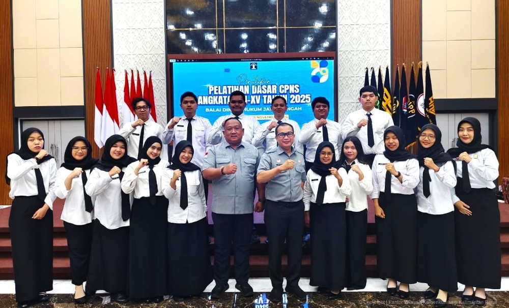 Penutupan Latsar CPNS Angkatan XI&ndash;XV Kemenkum Kalbar pada Selasa (18/11).