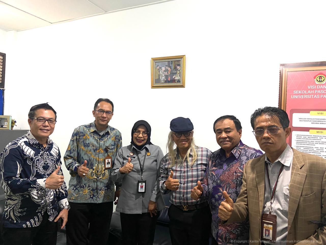 Kanwil Kemenkum Kalbar menghadiri assessment lapangan luring dalam rangka akreditasi Magister Hukum UPB Pontianak pada Selasa (18/11).