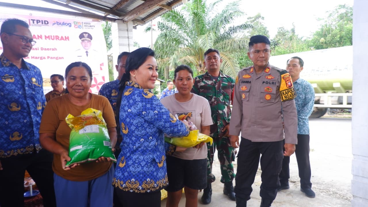 Pemkab Landak Intensifkan Gerakan Pangan Murah Jelang Nataru.