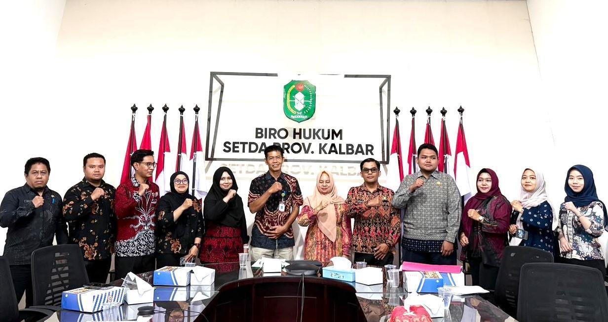Kanwil Kemenkum Kalbar menggelar rapat fasilitasi penyusunan Raperda Kabupaten Sanggau pada Kamis (20/11).