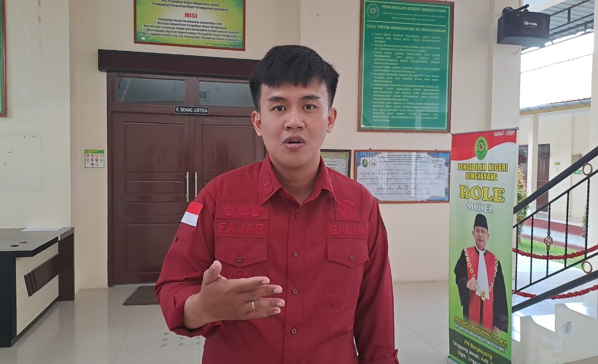 FAJAR PRASETYO ABADI, JPU Kejari Bengkayang