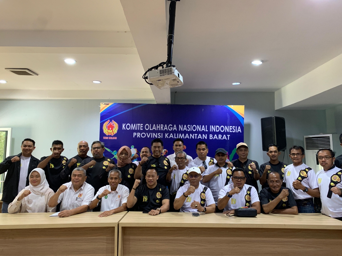 Daud Yordan resmi mendaftarkan diri menjadi calon ketua KONI Kalbar pada Senin (24/11).