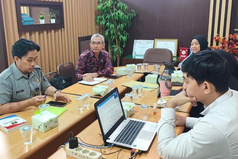 Kanwil Kemenkum Kalbar menggelar rapat harmonisasi Raperda sintang tentang RTRW 2025-2044 pada Senin (24/11).