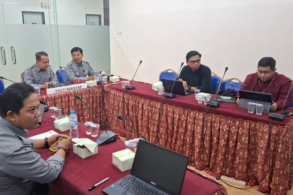Kanwil Kemenkum Kalbar menggelar rapat harmonisasi Raperda Sintang pada Selasa (25/11).