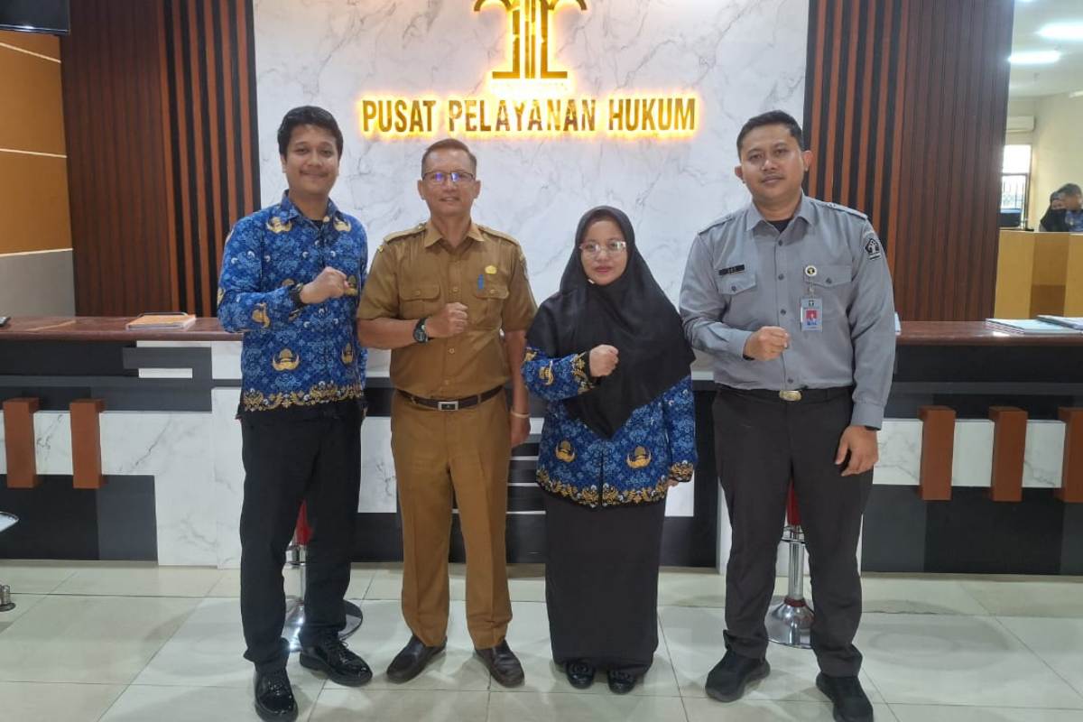 Kanwil Kemenkum Kalbar menerima konjungan DPMPD Kabupaten Sintang pada Senin (1/12).