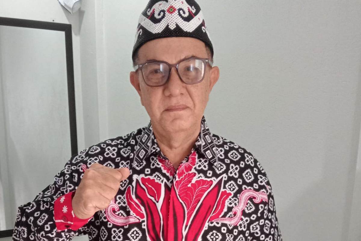 Perintis STKIP Melawi PSDKU Perbatasan Entikong Mohamad Rif
