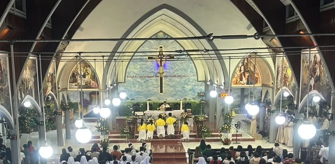 Gereja mulai lakukan persiapan menyambut Natal 2025.