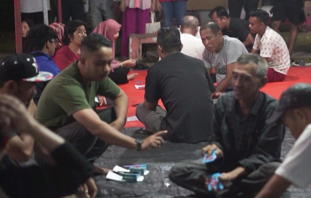 SILATURAHMI: Silaturahmi bisa dilakukan dengan banyak cara. Salah satunya melalui event remi box.