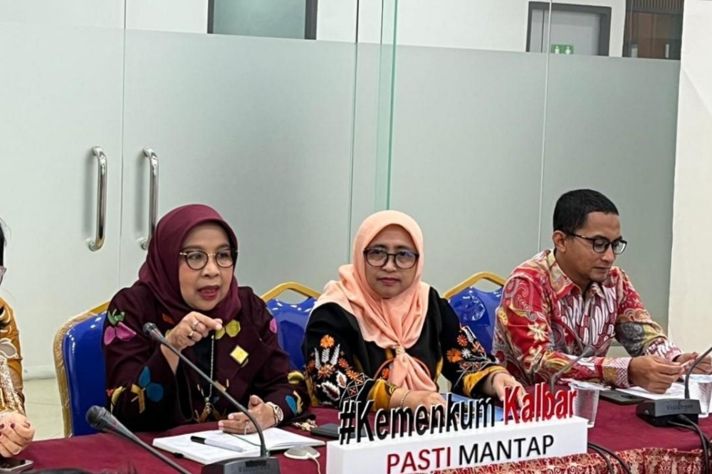 Kanwil Kemenkum Kalbar bersama Ditjen AHU menggelar koordinasi tata cara penerbitan SKT Partai Politik pada Kamis (12/4).