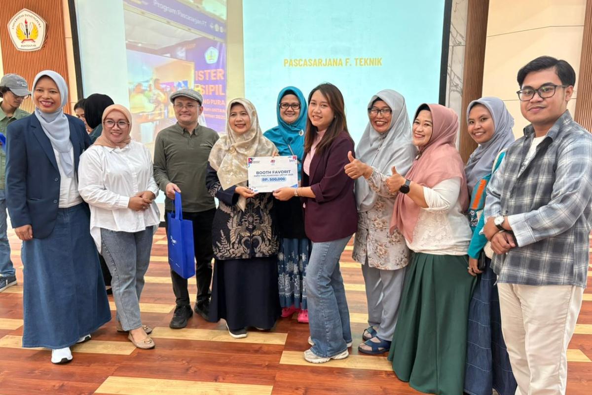 Expo Pascasarjana Untan 2025 ditutup dengan pemilihan stand terbaik.