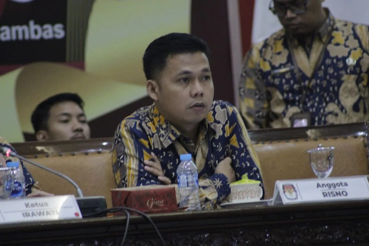 Anggota KPU Sambas, Risno