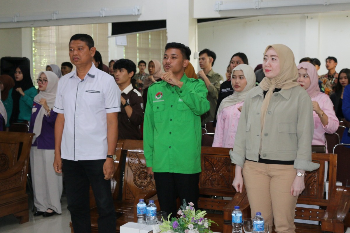 Rapat Kerja Wilayah (Rakerwil) Badan Eksekutif Mahasiswa (BEM) se-Kalimantan yang digelar di Universitas Oesman Sapta (OSO) Pontianak, Minggu (14/12).