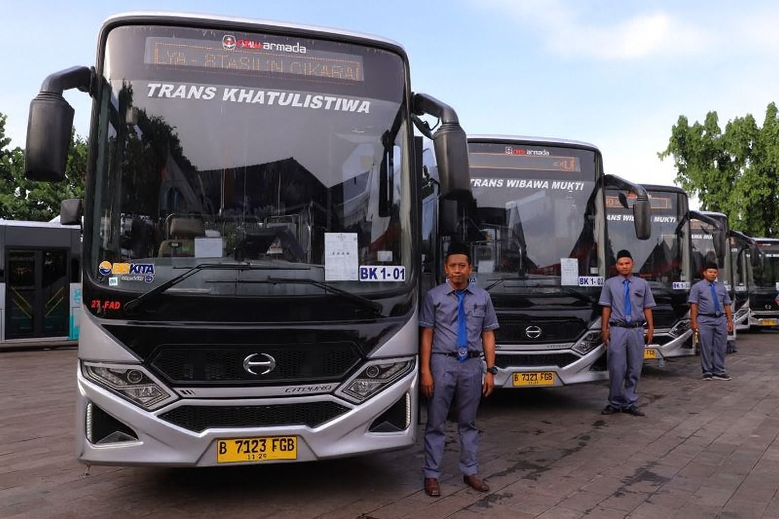 ANGKUTAN: Rencana kendaraan angkutan massal yang akan digunakan untuk BTS (Buy The Service) .