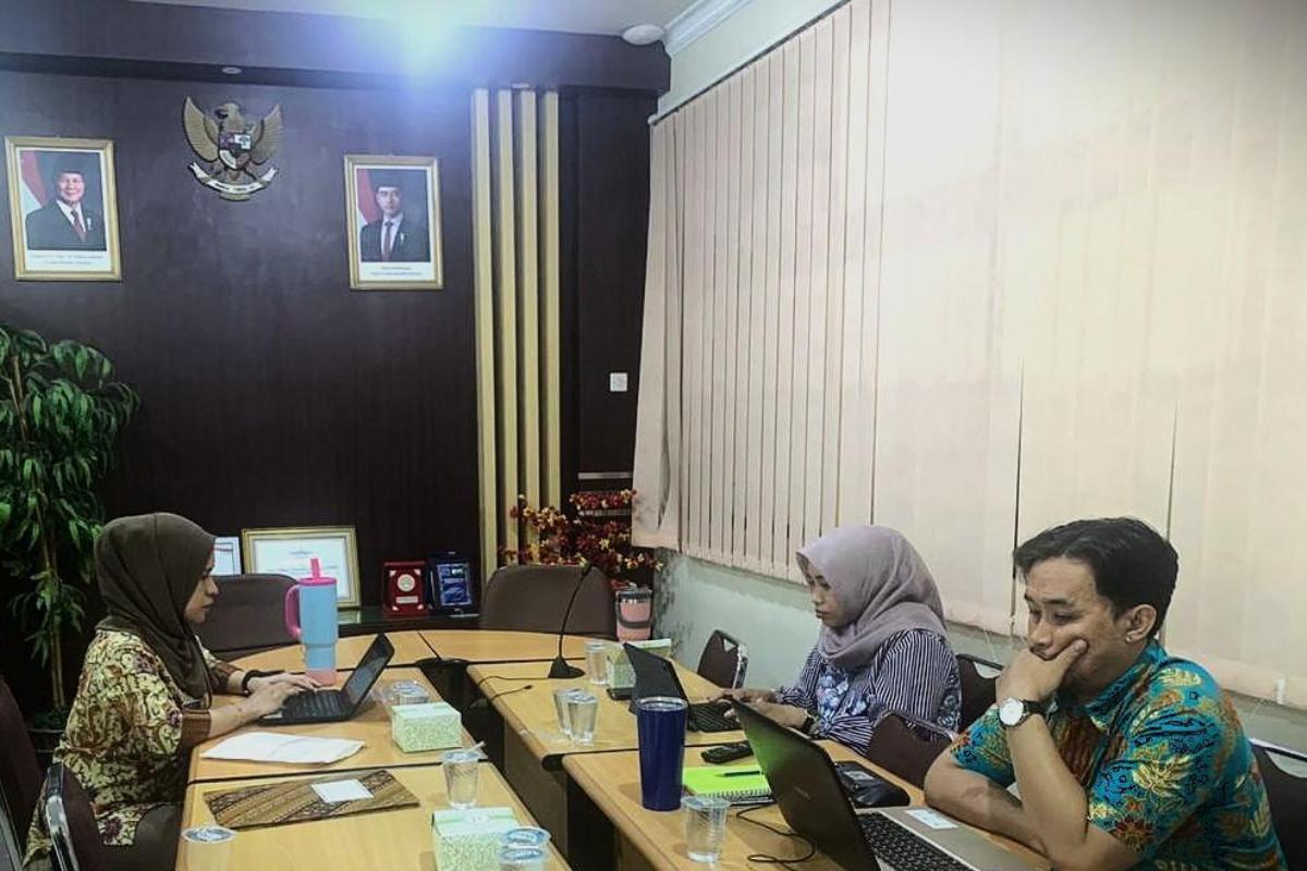 Kanwil Kemenkum Kalbar menggelar rapat harmonisasi raperbup Sanggau pada Kamis (18/12).