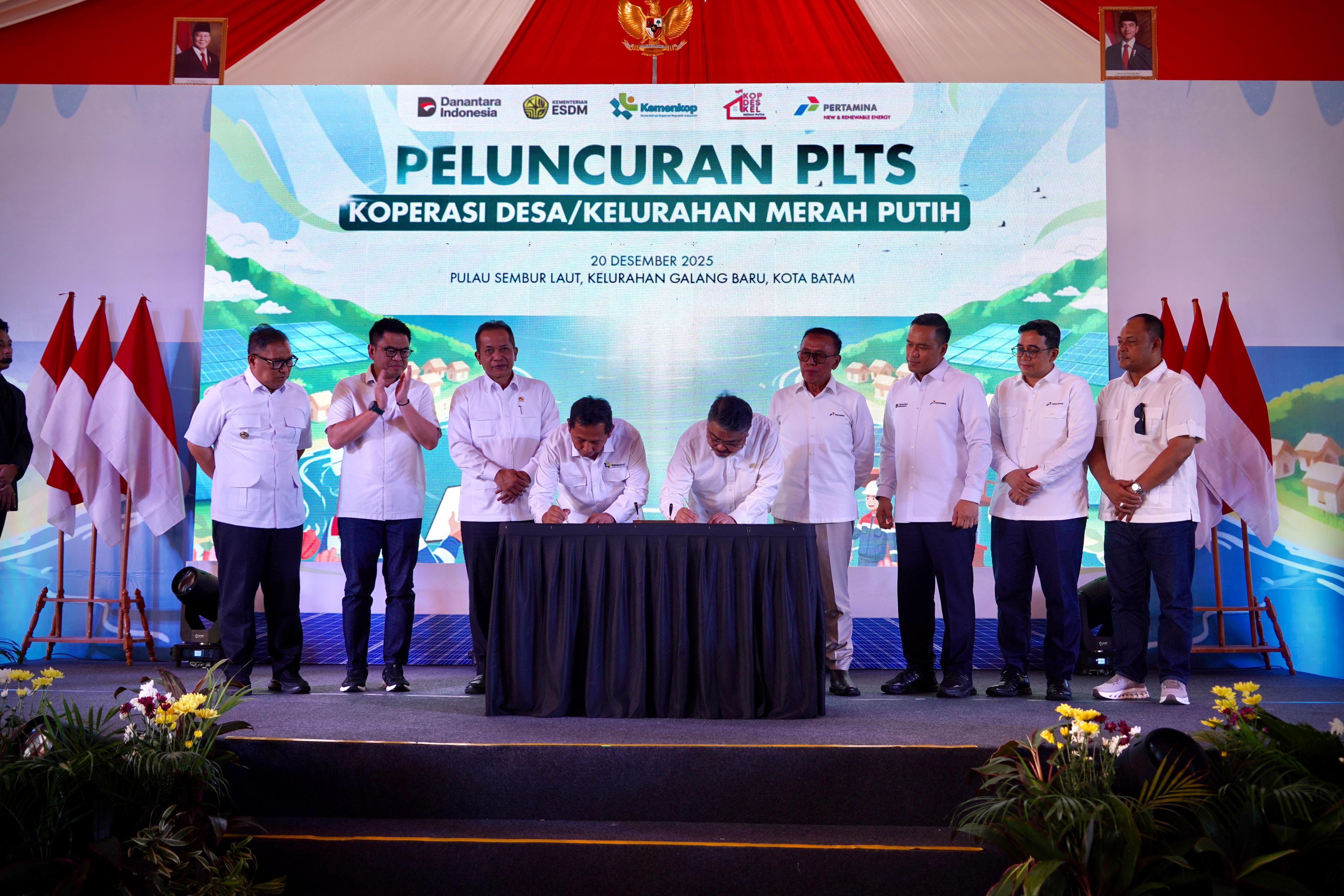 Peluncuran PLTS Kopdes Merah Putih Pulau Sembur, dorong kemandirian energi dan penguatan ekonomi nelayan pesisir Batam.