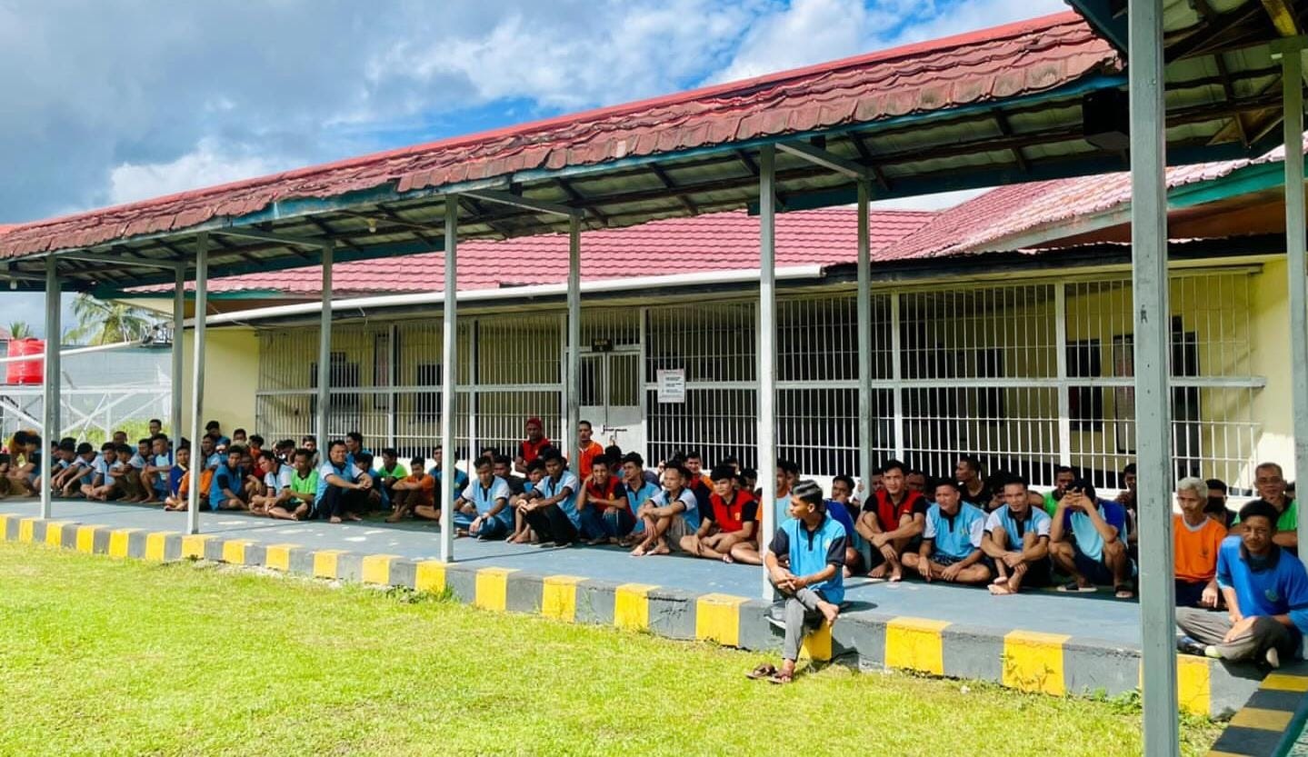 REMISI: Dalam momen Natal 2025, sejumlah 102 narapidana beragama Kristen di Sintang menerima remisi.